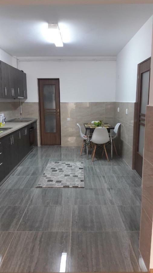 Travel Homzzz Apartments Târgu-Mureş 외부 사진
