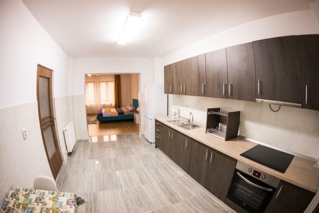 Travel Homzzz Apartments Târgu-Mureş 외부 사진